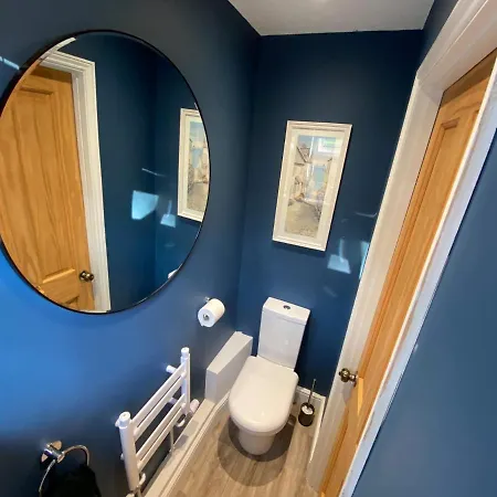 Luxurious Victorian Villa With Parking Sleeps Six Bury St. Edmunds Esterno foto