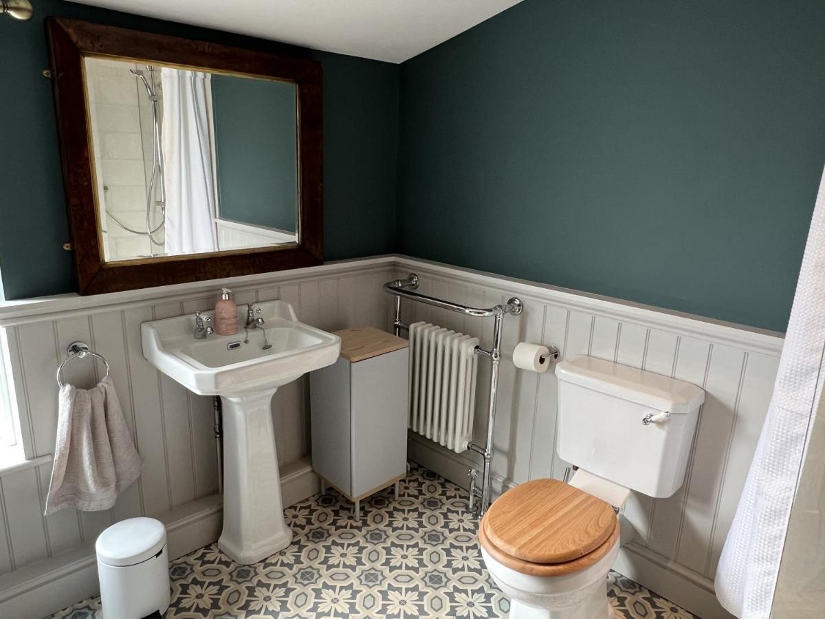 Luxurious Victorian With Parking Sleeps Six Bury St. Edmunds