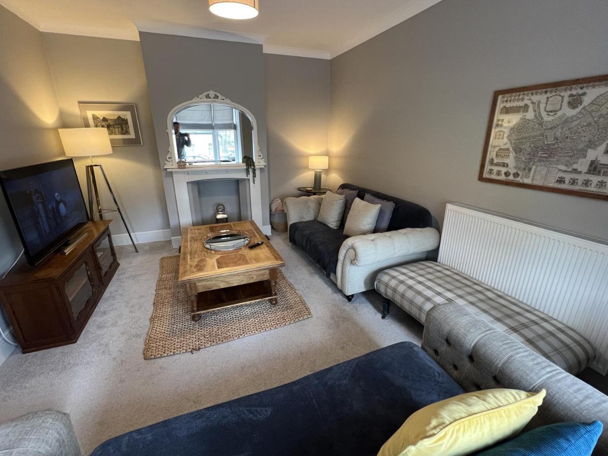 Luxurious Victorian With Parking Sleeps Six Bury St. Edmunds
